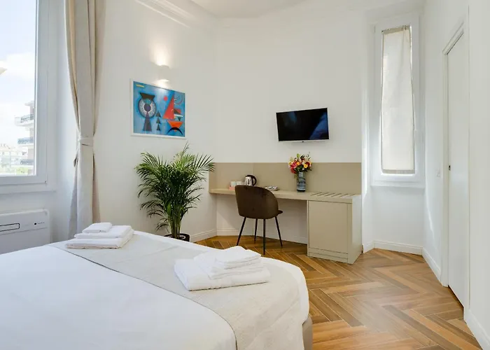 The Right Place - Guest House